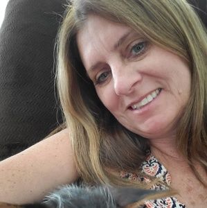 Meet your Posher, Brenda